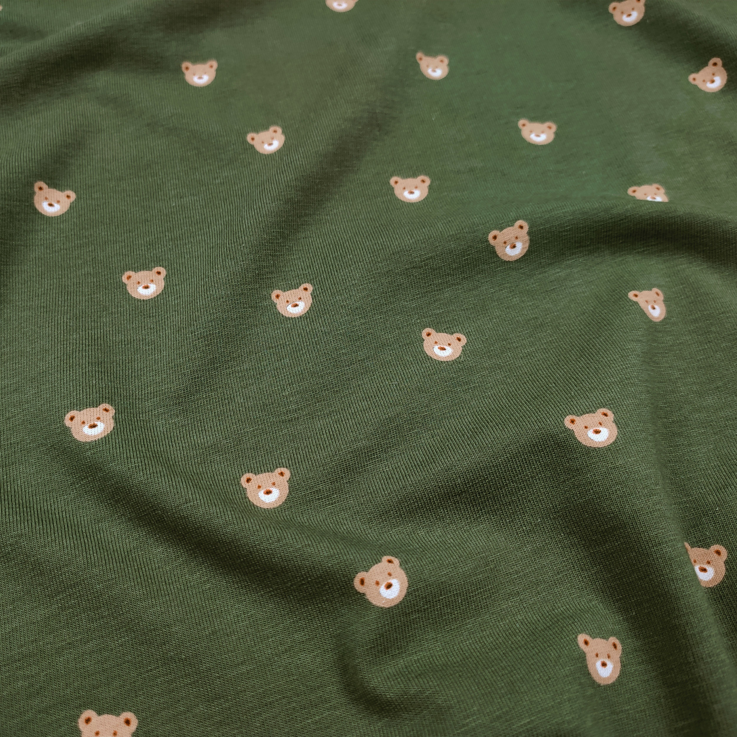 Maglina Cotone Orsetti Sfondo Verde Militare Image