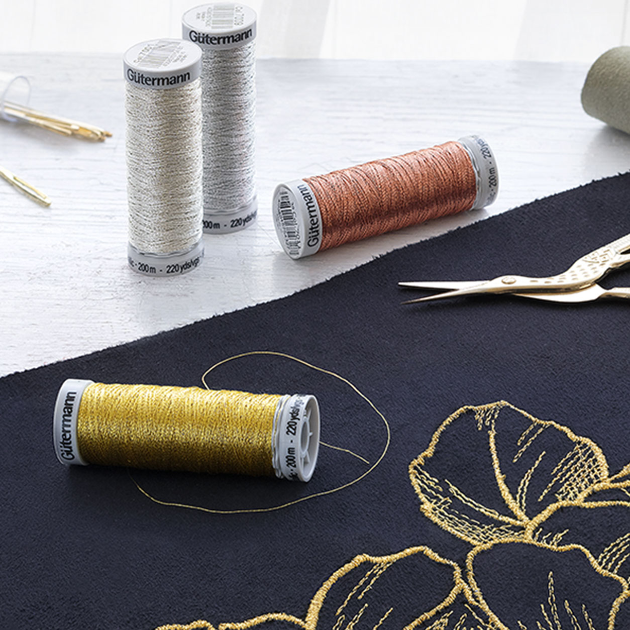 Gutermann Filo Effetto Metallizzato 4 Bobine