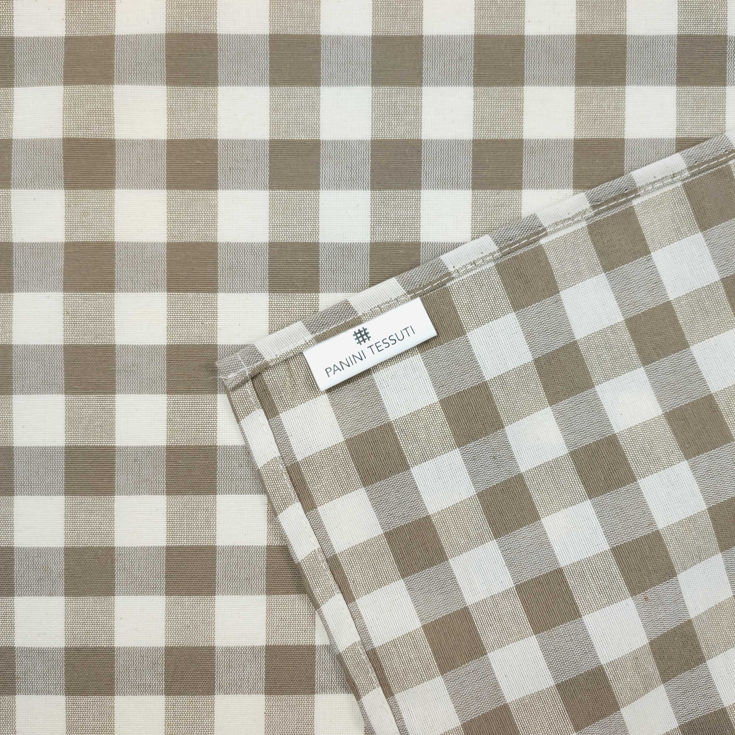 Tovaglia Confezionata Tinto in Filo Quadro Medio Beige