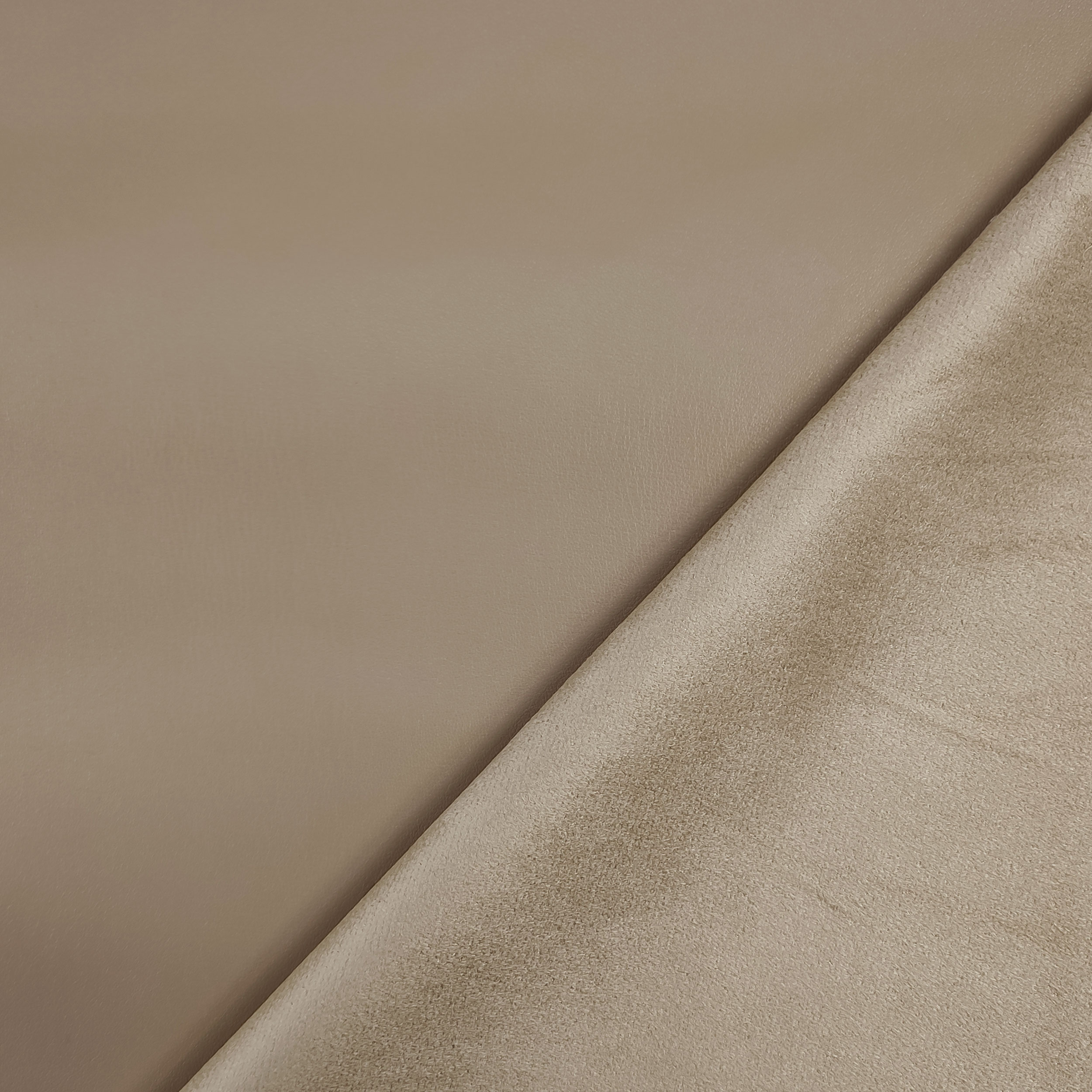 Finta Pelle Nappa Morbida Beige