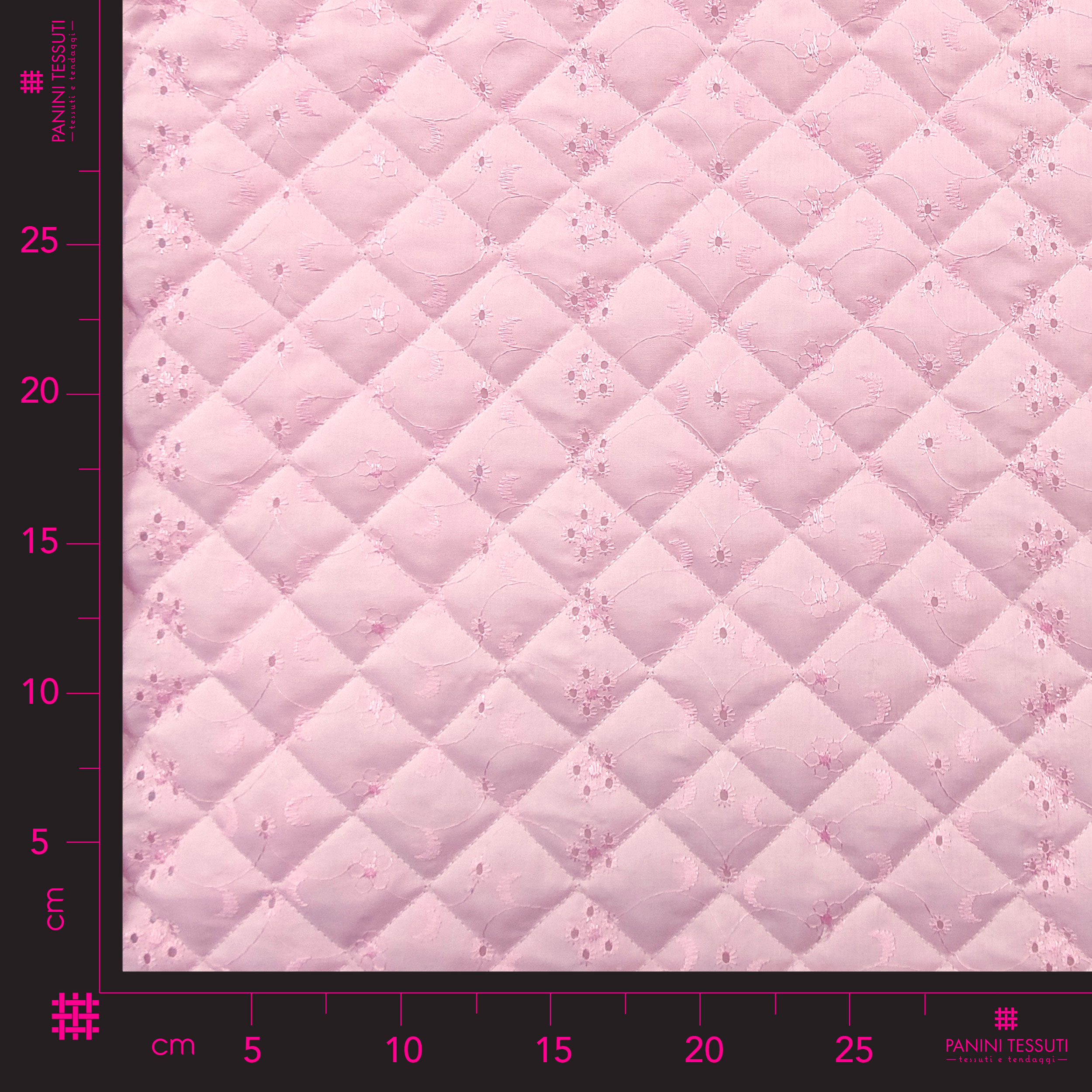 Tessuto Trapunta Sangallo Rosa Retro Ovatta Image