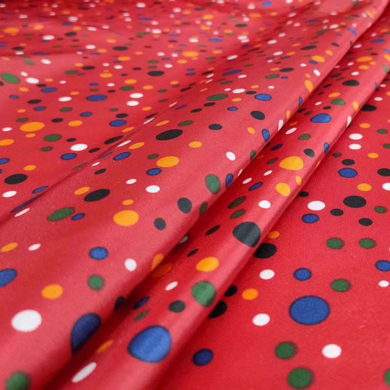 Tessuto Raso Carnevale Mini Pois Sfondo Rosso Image